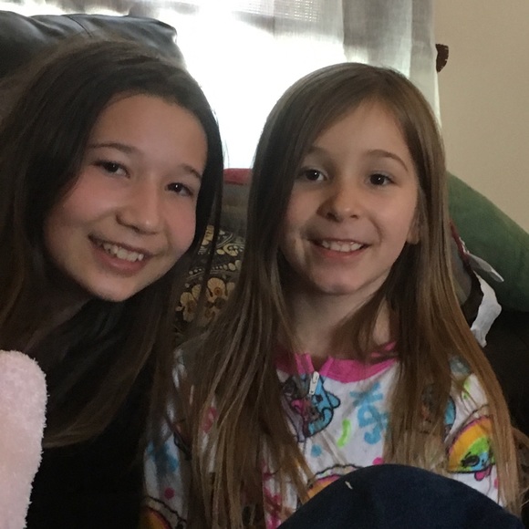 Meet your Posher, Lacey! - Picture 5 of 8